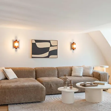 Spacious & Luxurious Apartament Paryż