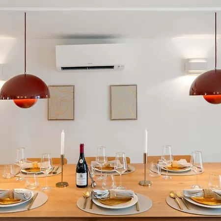 Appartement Spacious & Luxurious Parijs